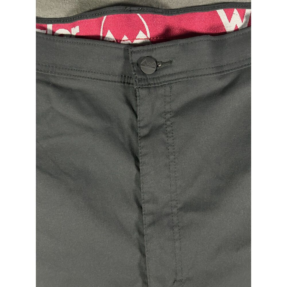 Gorpcore Techwear Wrangler ATG Outdoor Performance Utility Shorts Black - Picture 4 of 7